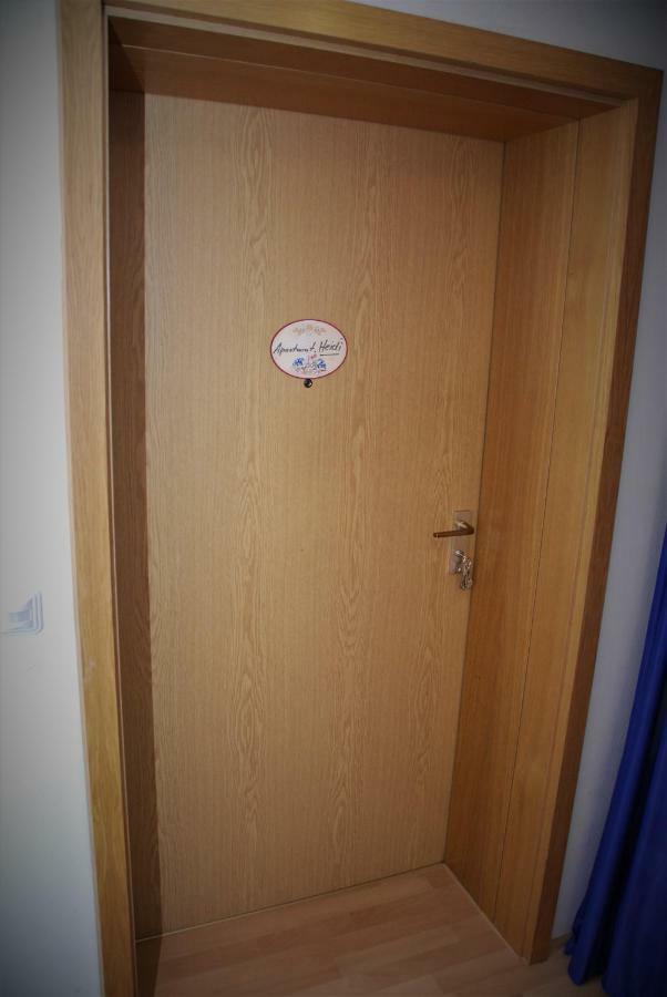 Apartment Heidi Oberasbach Esterno foto